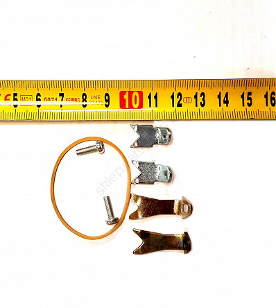Uchwyty łapki do gniazdek sat. podtynkowych 2x 1cm i 2x 2cm kpl.4szt